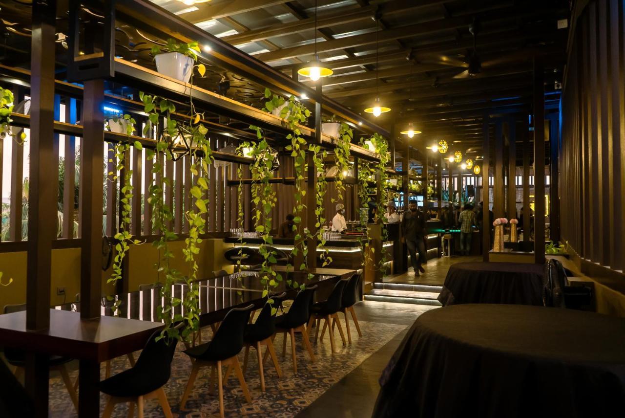 Hotel Retrieve Health & Wellness Kochi Exterior foto